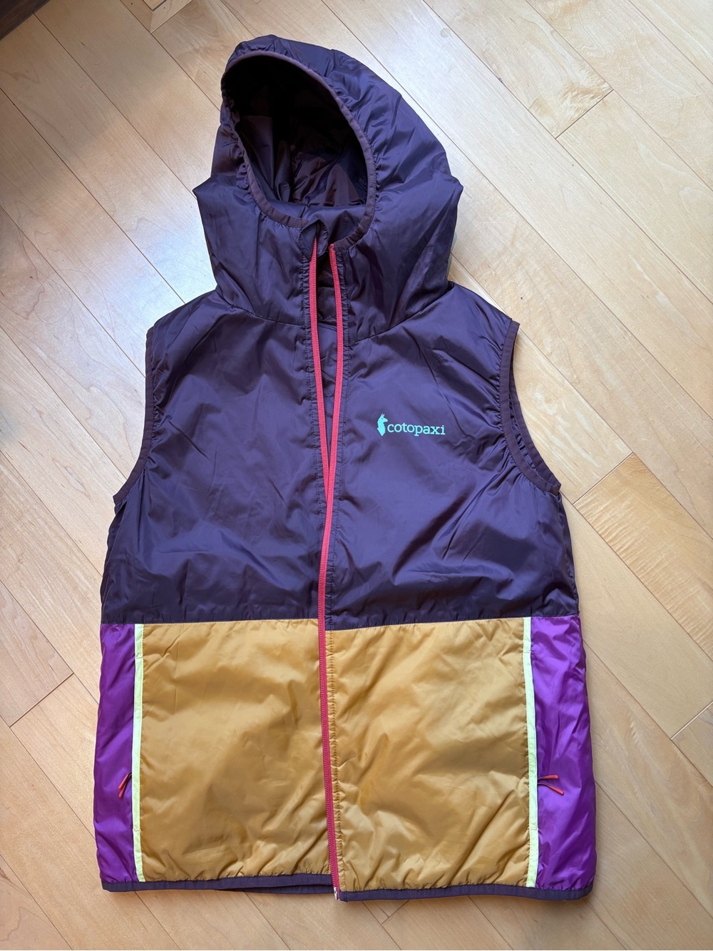 Cotopaxi Plum, Gold & Purple Reversible Hooded Women’s Vest - Size Small